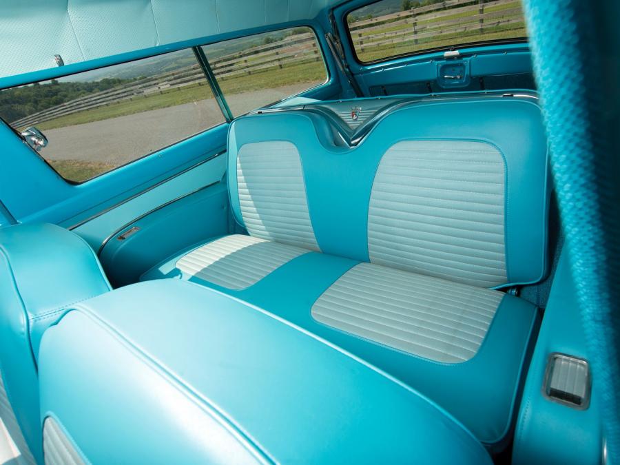  Ford Parklane Station Wagon 1956 года  (фото 16 из 17)